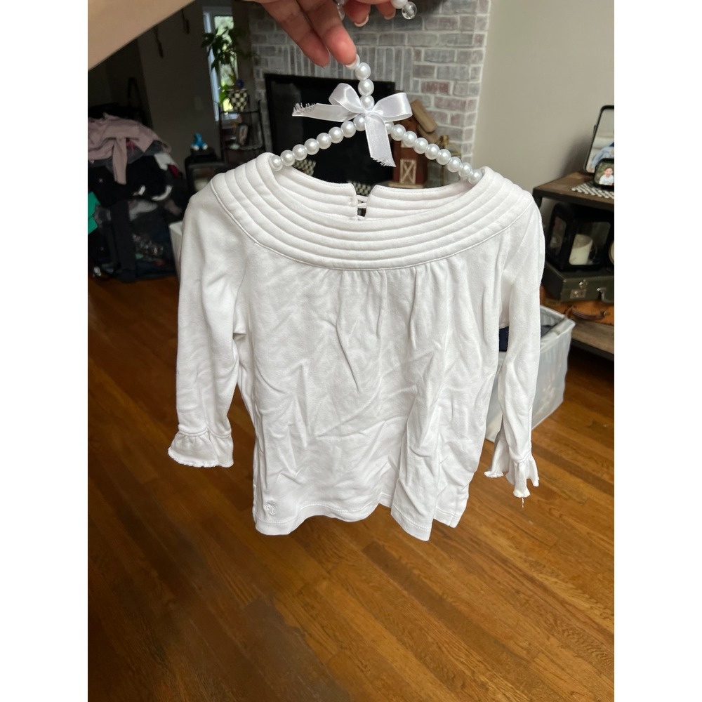 Lilly Pulitzer Girls Size 5 white Round Neck Two Button Back Ruffle Sleeve Top